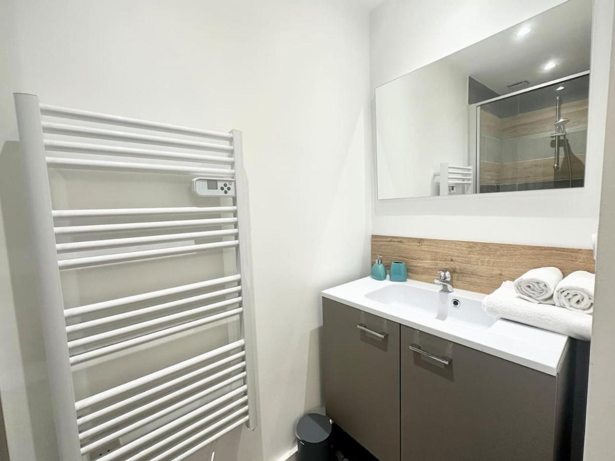 Le Moliere - Hyper Centre - Spacieux - Lumineux Mont-de-Marsan Ngoại thất bức ảnh